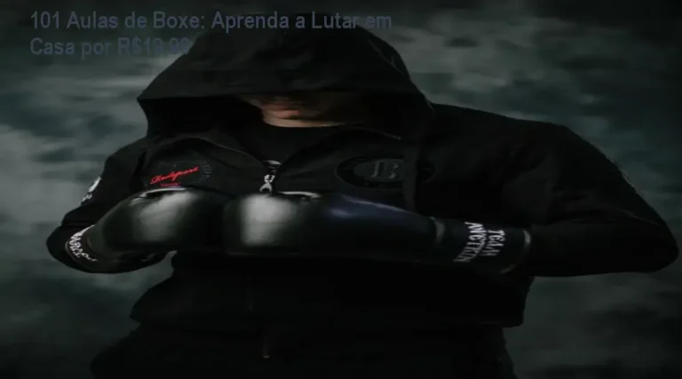 Imagem do curso 101 Aulas de Boxe mostrando um praticante executando um jab em casa