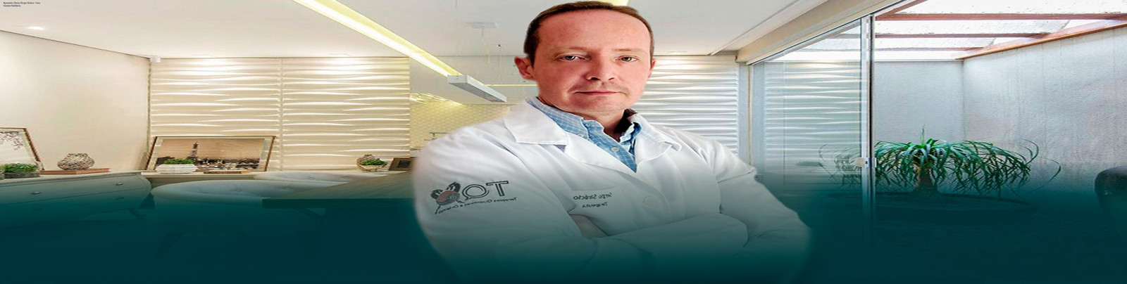 Formação em Apometria Clínica de Sergio Sinicio mostrando a aplicação de impulsoterapia para cura de traumas familiares