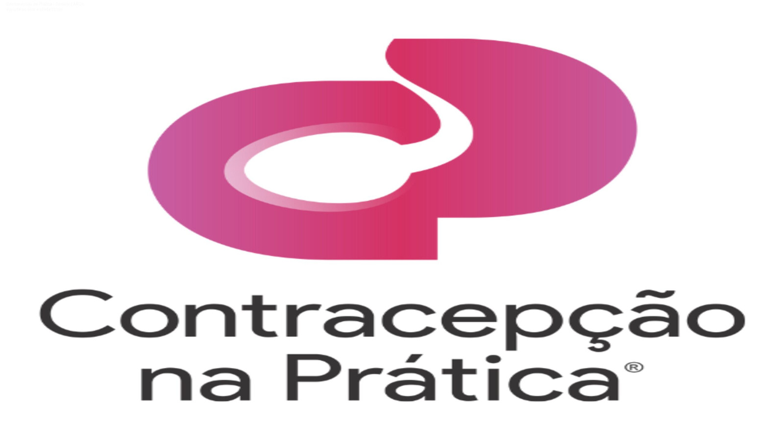 Médico assistindo aula prática de contracepção do curso Contracepção na Prática, com foco em inserção de DIU e manejo de efeitos colaterais