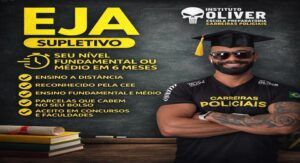 Aluno estudando EJA Online Instituto Óliver no computador, alcançando diploma rápido
