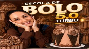 Imagem promocional da Escola de Bolos 5.0 Turbo mostrando bolos decorados e destaque para renda extra