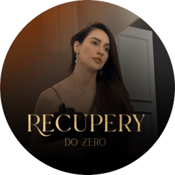 Recupere cabelos danificados em 30 dias com RECUPERY 1 Imagem mostrando cabelos saudáveis após o Método RECUPERY, representando a recuperação capilar em casa