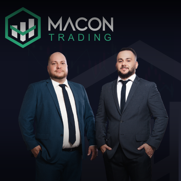 Mentoria Mercado Financeiro Macon Trading: Consistência no Day Trade 1 Imagem da Mentoria Mercado Financeiro da Macon Trading mostrando traders analisando gráficos e planilhas de gestão de risco