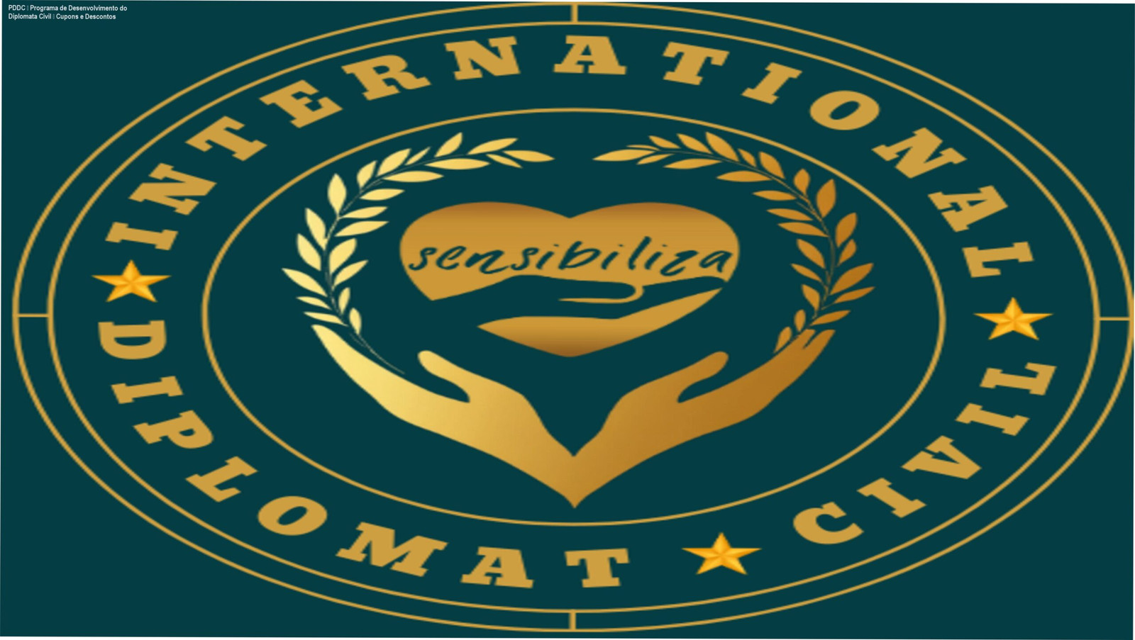 PDDC – Programa de Desenvolvimento do Diplomata Civil – Cupons e Descontos 1 Imagem promocional do Programa de Desenvolvimento do Diplomata Civil Sensibiliza com selo de desconto e destaque para certificação internacional