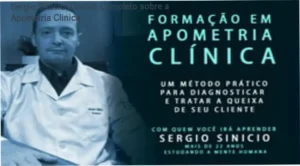 Bastidores e interface da Formação em Apometria Clínica de Sergio Sinicio revelando os módulos do curso