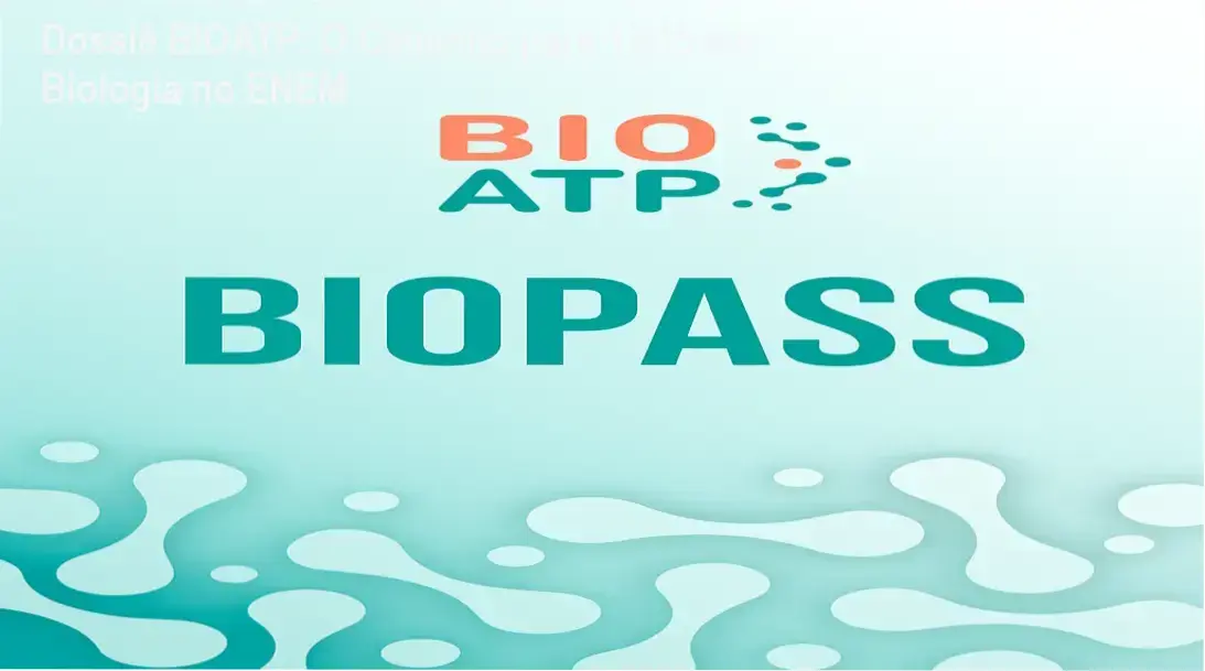 Estudante utilizando a apostila BIOATP e o método D3R para preparação intensiva de biologia para o ENEM