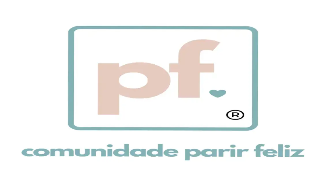 Gestante utilizando a Comunidade Parir Feliz para planejar um parto humanizado e respeitoso