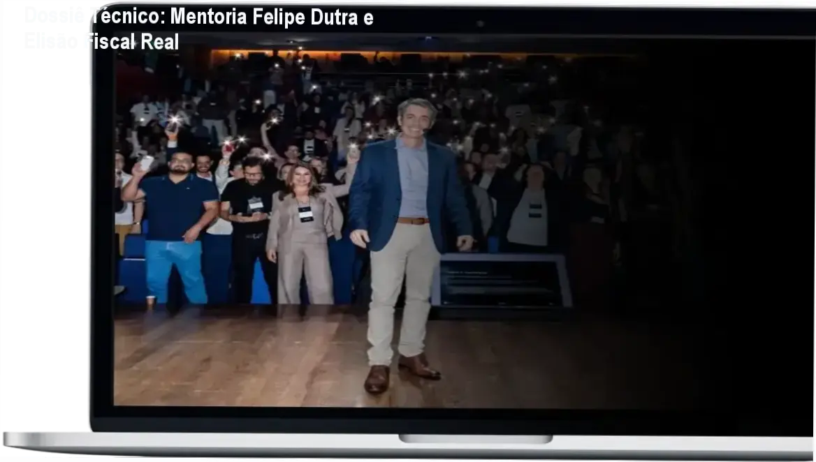 Felipe Dutra apresentando a metodologia de planejamento tributário estratégico e elisão fiscal